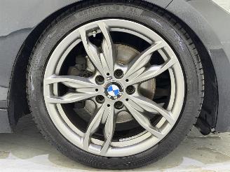 BMW 1-serie 125d High Executive M Aut8 picture 14