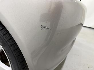 Toyota Yaris HB 1.5 VVT-i T Sport picture 10