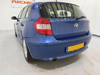 BMW 1-serie HB 118i Executive picture 39