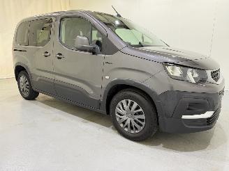 Peugeot Rifter MPV 1.2 PureTech 110 Style picture 39