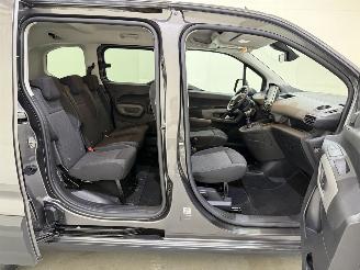 Peugeot Rifter MPV 1.2 PureTech 110 Style picture 8