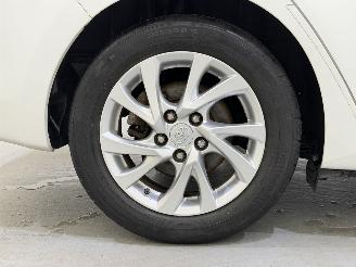 Toyota Auris Touring Sports 1.8 Hybrid Lease+ Pano/Clima/Navi picture 15