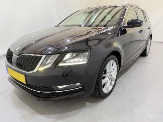 Skoda Octavia Combi 1.0 TSI Style Business Automaat picture 3