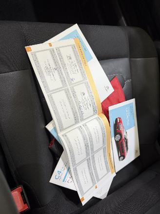 Citroën C4 cactus 1.2 PureTech 82 Business Plus picture 13