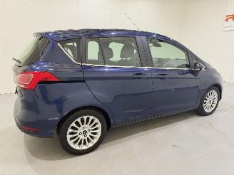 Ford B-Max 1.0 EcoBoost Titanium picture 34
