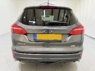 Ford Focus Wagon ST-Line 140 EcoBoost picture 5