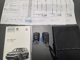 Volkswagen Tiguan R-Line 1.5 TSI DSG Pano Navi Memory-Seats picture 21