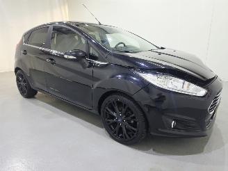 Auto incidentate Ford Fiesta 1.5 TDCi Titanium Lease 5.Drs 70Kw 2015/12