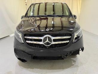 Mercedes V-klasse 250-d Avantgarde extralang 7-p 140Kw picture 2