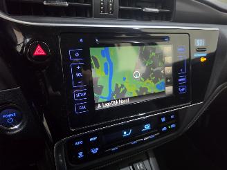 Toyota Auris HB 1.8 Hybrid Business Plus 100Kw Bjr.2017 picture 24
