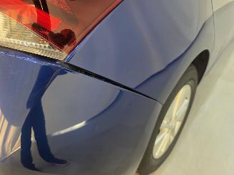 Toyota Auris HB 1.8 Hybrid Business Plus 100Kw Bjr.2017 picture 12