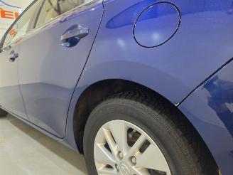 Toyota Auris HB 1.8 Hybrid Business Plus 100Kw Bjr.2017 picture 18
