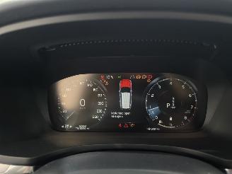 Volvo V-60 2.0 B4 Business Pro MHEV 145Kw picture 17