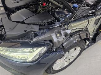 Volvo V-60 2.0 B4 Business Pro MHEV 145Kw picture 11