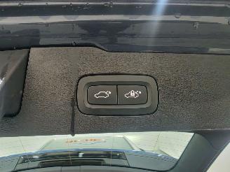 Volvo V-60 2.0 B4 Business Pro MHEV 145Kw picture 31
