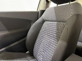 Volkswagen Polo 1.4-16V Comfortline Airco picture 37