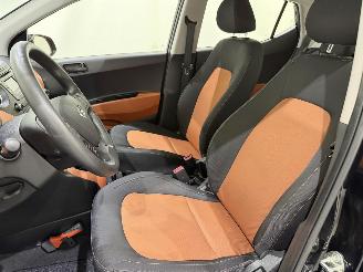 Hyundai I-10 1.0 Blue i-Motion Comfort Plus picture 14