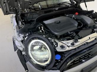 Mini Cooper 5-Drs 1.5 C Classic Aut7 picture 23