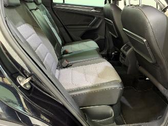 Volkswagen Tiguan 2.0 TSI 4Motion Highline R Aut7 picture 38