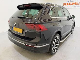 Volkswagen Tiguan 2.0 TSI 4Motion Highline R Aut7 picture 6