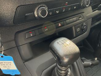Opel Vivaro 1.5 CDTI L2H1 Selection 3-pers. picture 36