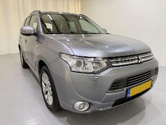 Mitsubishi Outlander · Richel BV