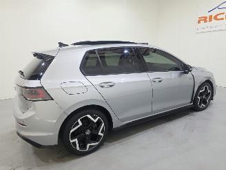 Volkswagen Golf VIII 1.5 eTSI R/Line Pano DSG MHEV 110kw picture 16