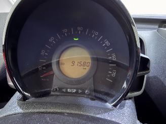 Toyota Aygo 1.0 VVT-i X-Fun 5 Drs Airco NAP picture 25