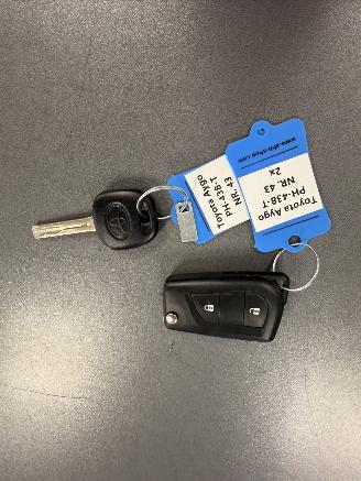 Toyota Aygo 1.0 VVT-i X-Fun 5 Drs Airco NAP picture 10