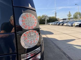 Land Rover Discovery 4 3.0 SDV6 HSE Leder Panorama Grijs Kent! picture 18
