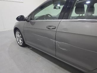 Volkswagen Golf Variant 1.2 TSI Business Edition picture 14