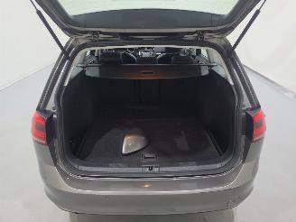 Volkswagen Golf Variant 1.2 TSI Business Edition picture 26