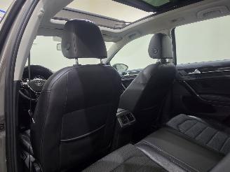Volkswagen Golf Variant 1.2 TSI Business Edition picture 21