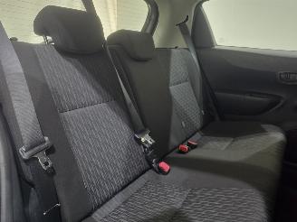 Toyota Yaris 1.0 VVT-i Comfort Airco 5.Drs picture 19
