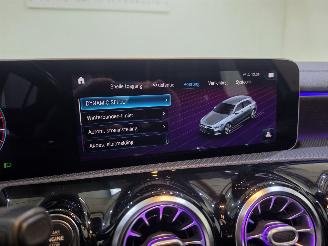 Mercedes A-klasse 200 Launch Edition Premium Plus AMG Line bjr.2018 picture 16