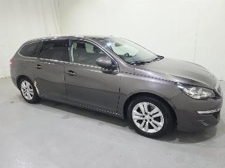 Peugeot 308 SW 1.2 E-THP Blue Lease Executive 81Kw Glazen-dak picture 18