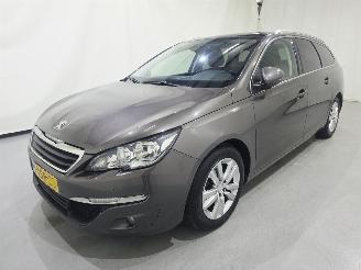 Peugeot 308 SW 1.2 E-THP Blue Lease Executive 81Kw Glazen-dak picture 3