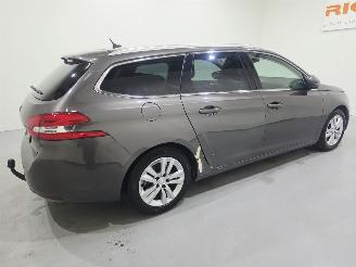 Peugeot 308 SW 1.2 E-THP Blue Lease Executive 81Kw Glazen-dak picture 22