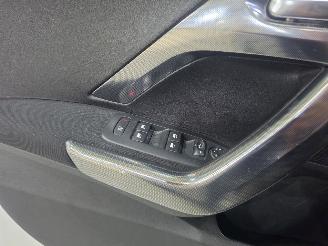 Peugeot 2008 1.2 PureTech Allure Aut Trekhaak Panorama picture 35
