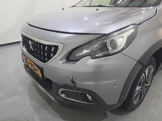 Peugeot 2008 1.2 PureTech Allure Aut Trekhaak Panorama picture 13
