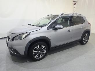 Peugeot 2008 1.2 PureTech Allure Aut Trekhaak Panorama picture 25