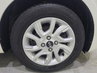 Kia Picanto 1.0 ComfortPlusLine Navigator Bjr.2018 picture 32