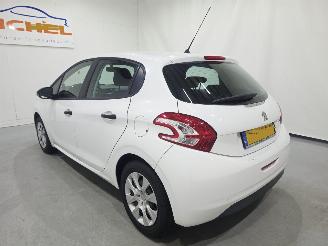 Peugeot 208 HB 1.0 VTi Access AC 5.DRS picture 6