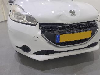 Peugeot 208 HB 1.0 VTi Access AC 5.DRS picture 11