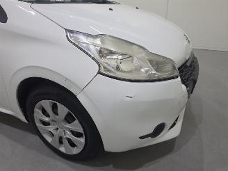 Peugeot 208 HB 1.0 VTi Access AC 5.DRS picture 10