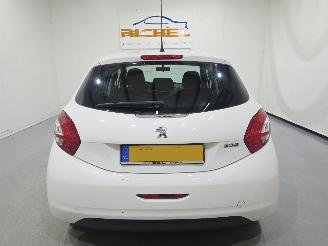 Peugeot 208 HB 1.0 VTi Access AC 5.DRS picture 5