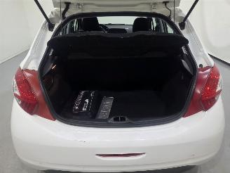Peugeot 208 HB 1.0 VTi Access AC 5.DRS picture 26