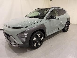 Voiture accidenté Hyundai Kona 1.6 GDI HEV Premium Sky | Leder | Schuif-/kanteldak | Memory 2024/9