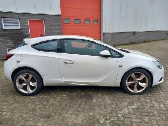 Opel Astra Astra J GTC (PD2/PF2), Hatchback 3-drs, 2011 / 2018 1.4 Turbo 16V ecoFLEX 120 picture 32