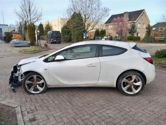 Opel Astra Astra J GTC (PD2/PF2), Hatchback 3-drs, 2011 / 2018 1.4 Turbo 16V ecoFLEX 120 picture 4